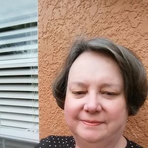 Meet your Posher, Paula